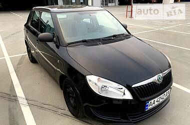 Хэтчбек Skoda Fabia 2011 в Киеве