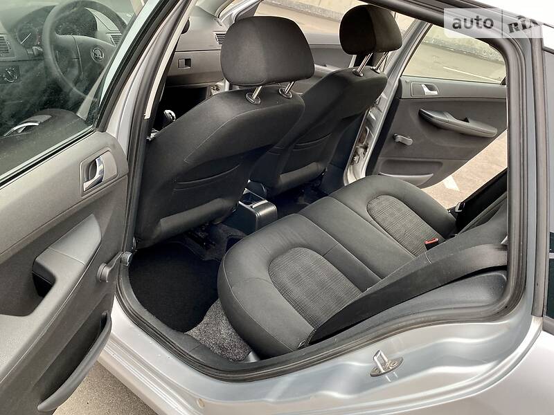 Универсал Skoda Fabia 2007 в Киеве