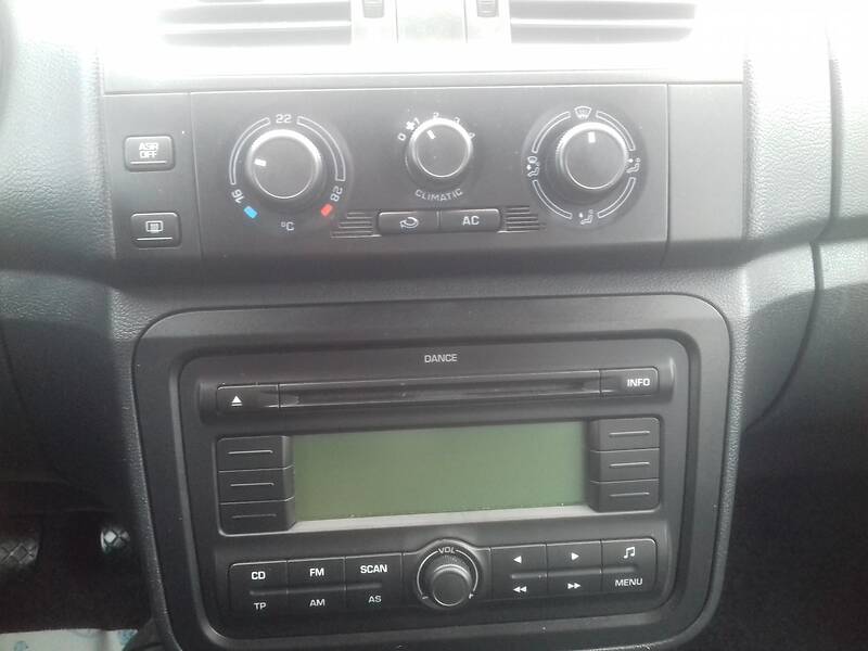 Хетчбек Skoda Fabia 2008 в Стрию