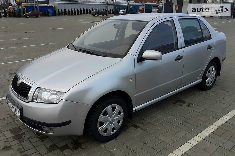 Седан Skoda Fabia 2001 в Черкассах