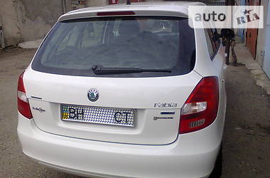 Універсал Skoda Fabia 2012 в 