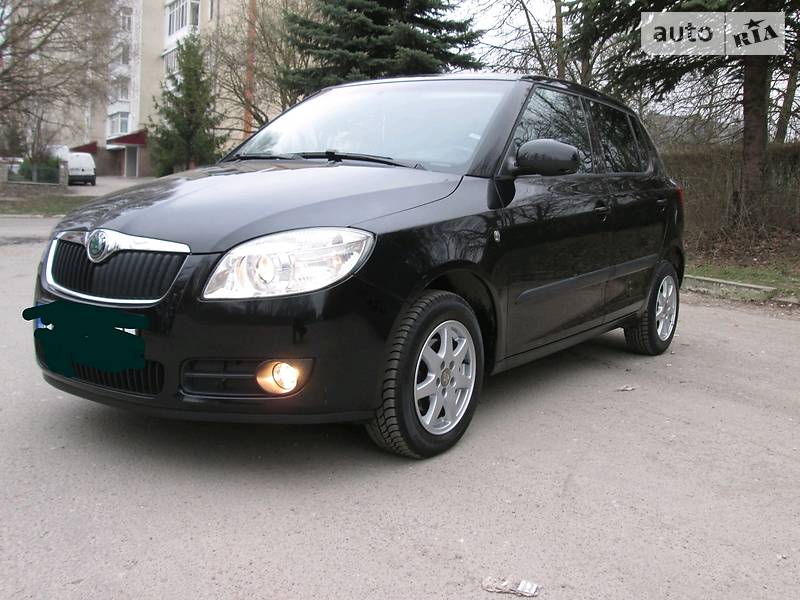 Хэтчбек Skoda Fabia 2009 в Тернополе