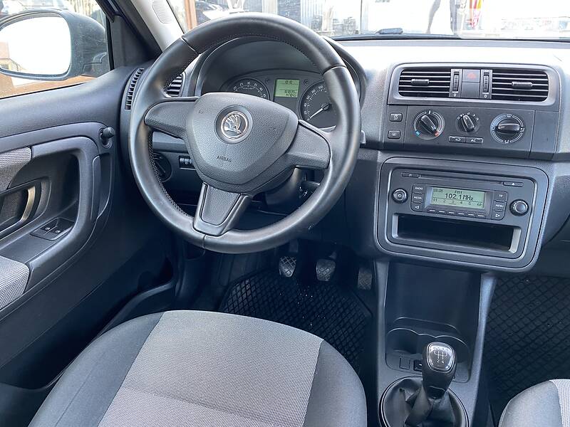 Універсал Skoda Fabia 2013 в Миколаєві