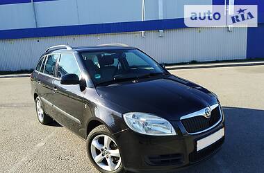 Универсал Skoda Fabia 2009 в Днепре