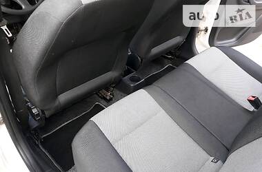 Хетчбек Skoda Fabia 2012 в 