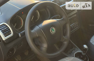 Хетчбек Skoda Fabia 2008 в  фото 9 Хетчбек Skoda Fabia 2008 в