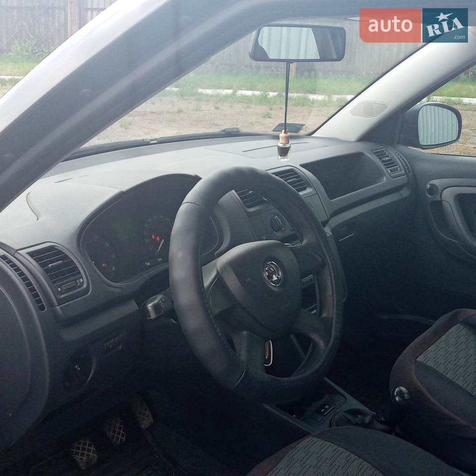 2013 Skoda Fabia - мініатюра 17