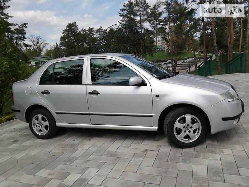 Седан Skoda Fabia 2002 в Києві фото 3 Седан Skoda Fabia 2002 в Києві