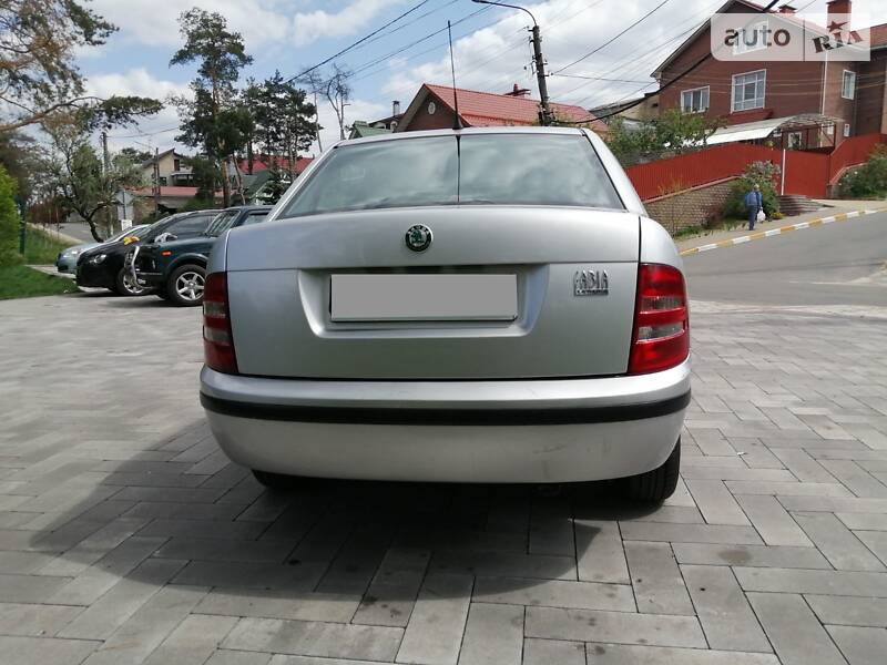 Седан Skoda Fabia 2002 в Києві фото 5 Седан Skoda Fabia 2002 в Києві