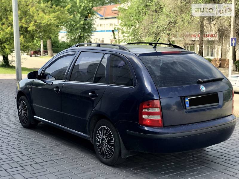 Універсал Skoda Fabia 2002 в Дніпрі
