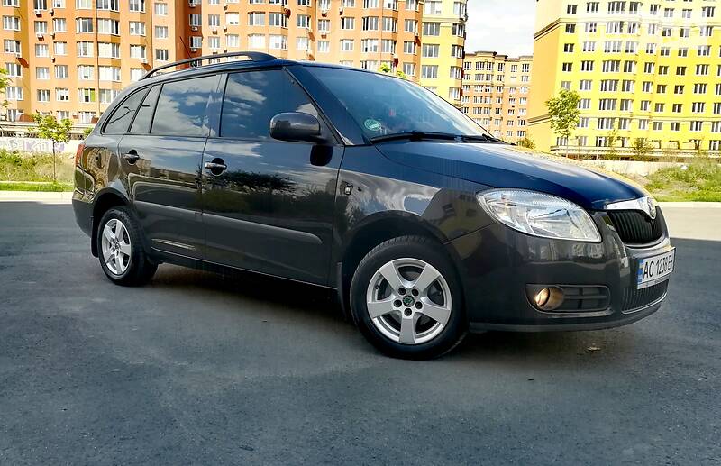 Універсал Skoda Fabia 2009 в Києві
