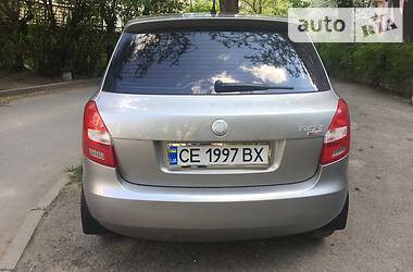 Хетчбек Skoda Fabia 2009 в 