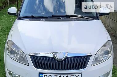 Хэтчбек Skoda Fabia 2010 в Львове