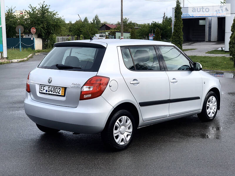 Хетчбек Skoda Fabia 2008 в Старокостянтинові