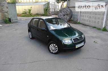 Хэтчбек Skoda Fabia 2005 в Киеве