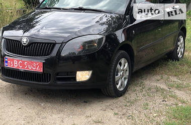 Хэтчбек Skoda Fabia 2009 в Киеве