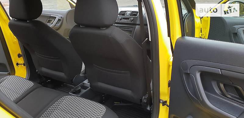 Універсал Skoda Fabia 2013 в Полтаві