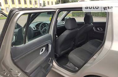 Хэтчбек Skoda Fabia 2009 в 