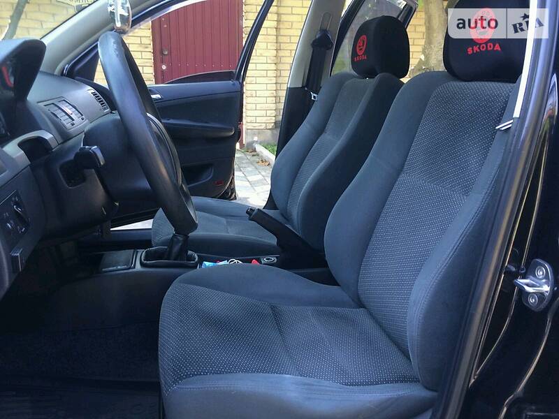 Універсал Skoda Fabia 2006 в Києві