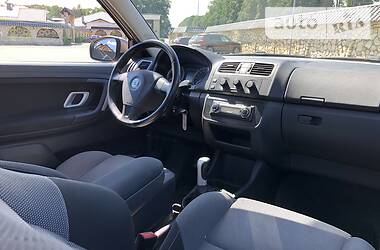 Хетчбек Skoda Fabia 2008 в 