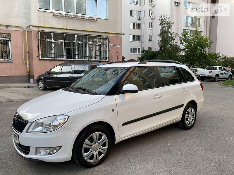 Универсал Skoda Fabia 2014 в Ивано-Франковске