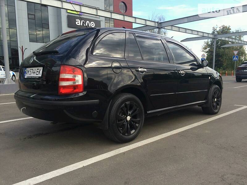 Універсал Skoda Fabia 2006 в Києві