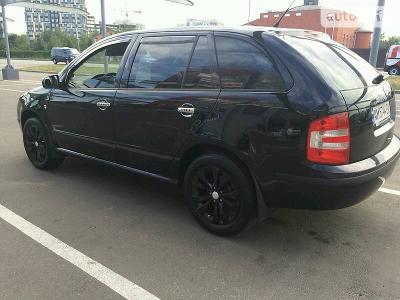 Універсал Skoda Fabia 2006 в Києві