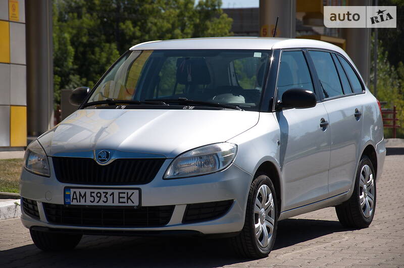 Універсал Skoda Fabia 2013 в Житомирі