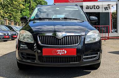 Універсал Skoda Fabia 2009 в Києві