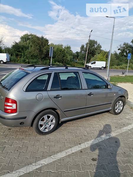 Универсал Skoda Fabia 2006 в Дубно