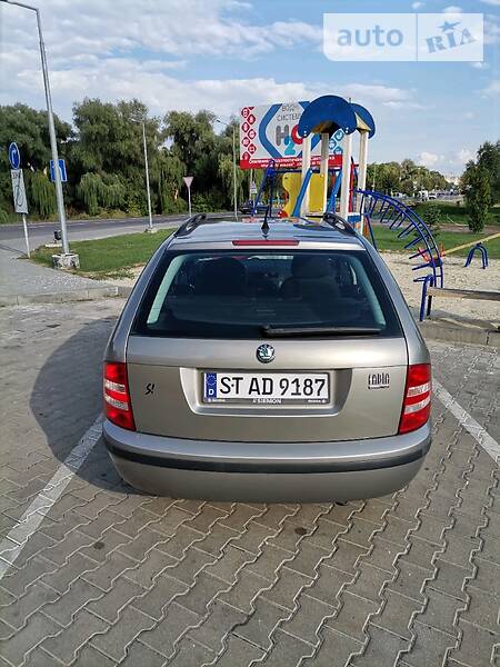 Универсал Skoda Fabia 2006 в Дубно