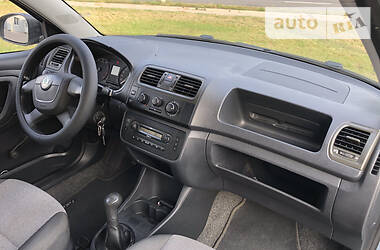 Хетчбек Skoda Fabia 2009 в 