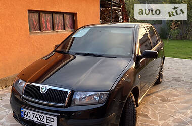 Хэтчбек Skoda Fabia 2005 в Сваляве