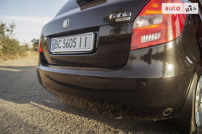 Хетчбек Skoda Fabia 2008 в Новому Розділі