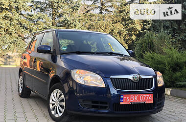 Хэтчбек Skoda Fabia 2009 в Дрогобыче