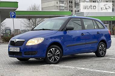 Универсал Skoda Fabia 2009 в Житомире