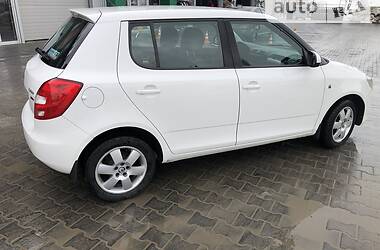 Хэтчбек Skoda Fabia 2011 в Тернополе