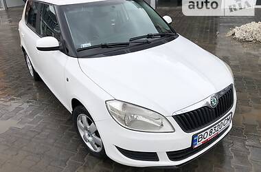 Хэтчбек Skoda Fabia 2011 в Тернополе