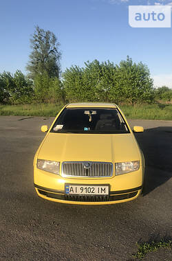 Хэтчбек Skoda Fabia 2001 в 