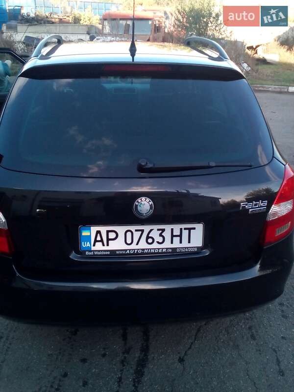 Универсал Skoda Fabia 2009 в Запорожье