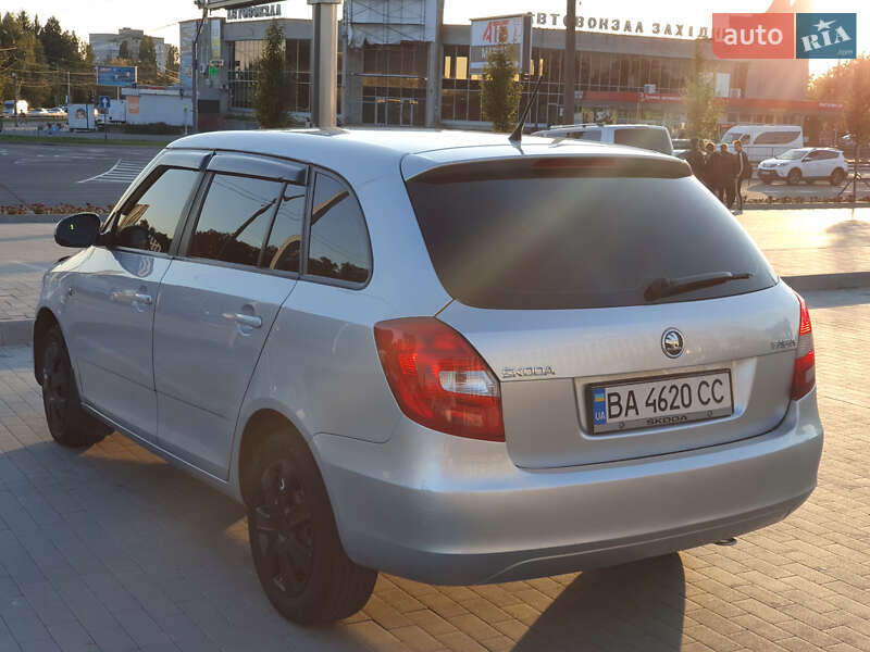 Универсал Skoda Fabia 2014 в Виннице