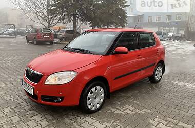 Хетчбек Skoda Fabia 2007 в Чернівцях