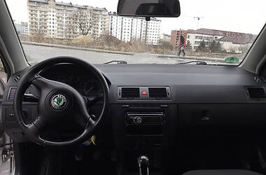 Седан Skoda Fabia 2005 в Ивано-Франковске