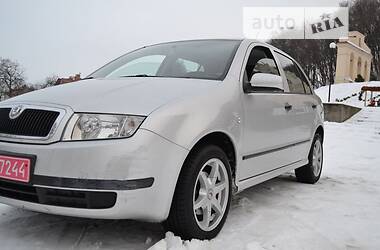 Хэтчбек Skoda Fabia 2004 в Львове