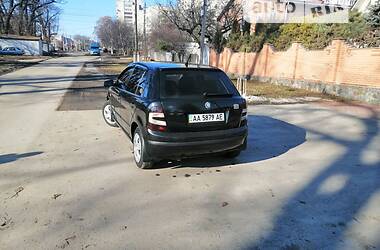 Хэтчбек Skoda Fabia 2004 в Виннице