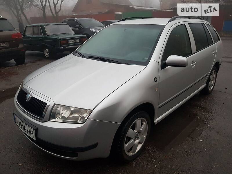 Универсал Skoda Fabia 2005 в Полтаве