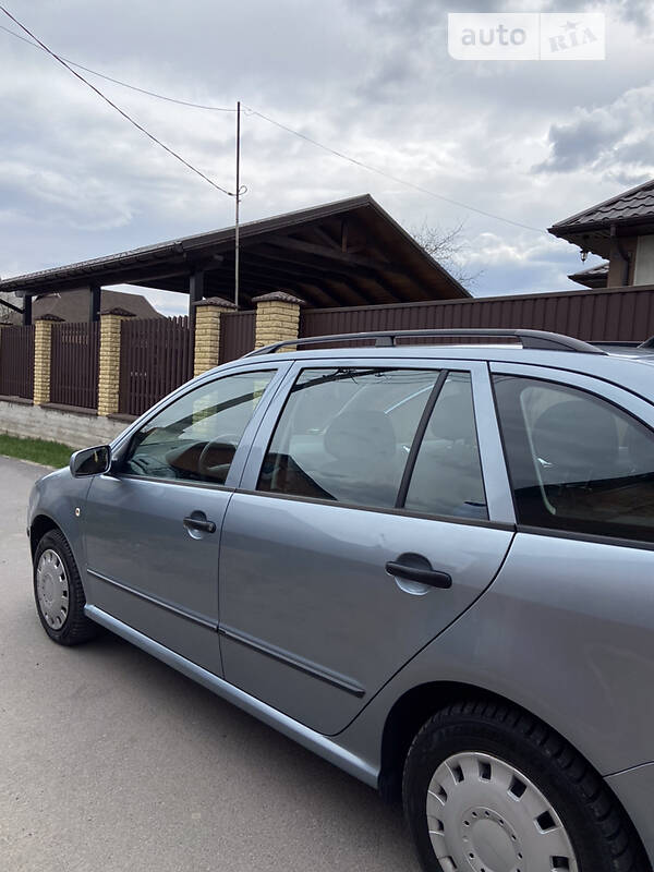 Универсал Skoda Fabia 2004 в Виннице
