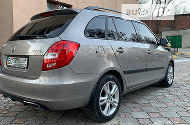 Универсал Skoda Fabia 2010 в Львове