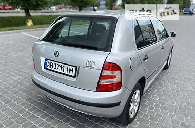 Хэтчбек Skoda Fabia 2005 в Виннице