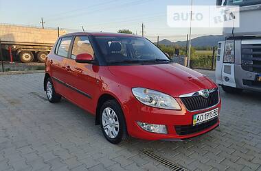 Хэтчбек Skoda Fabia 2012 в Хусте